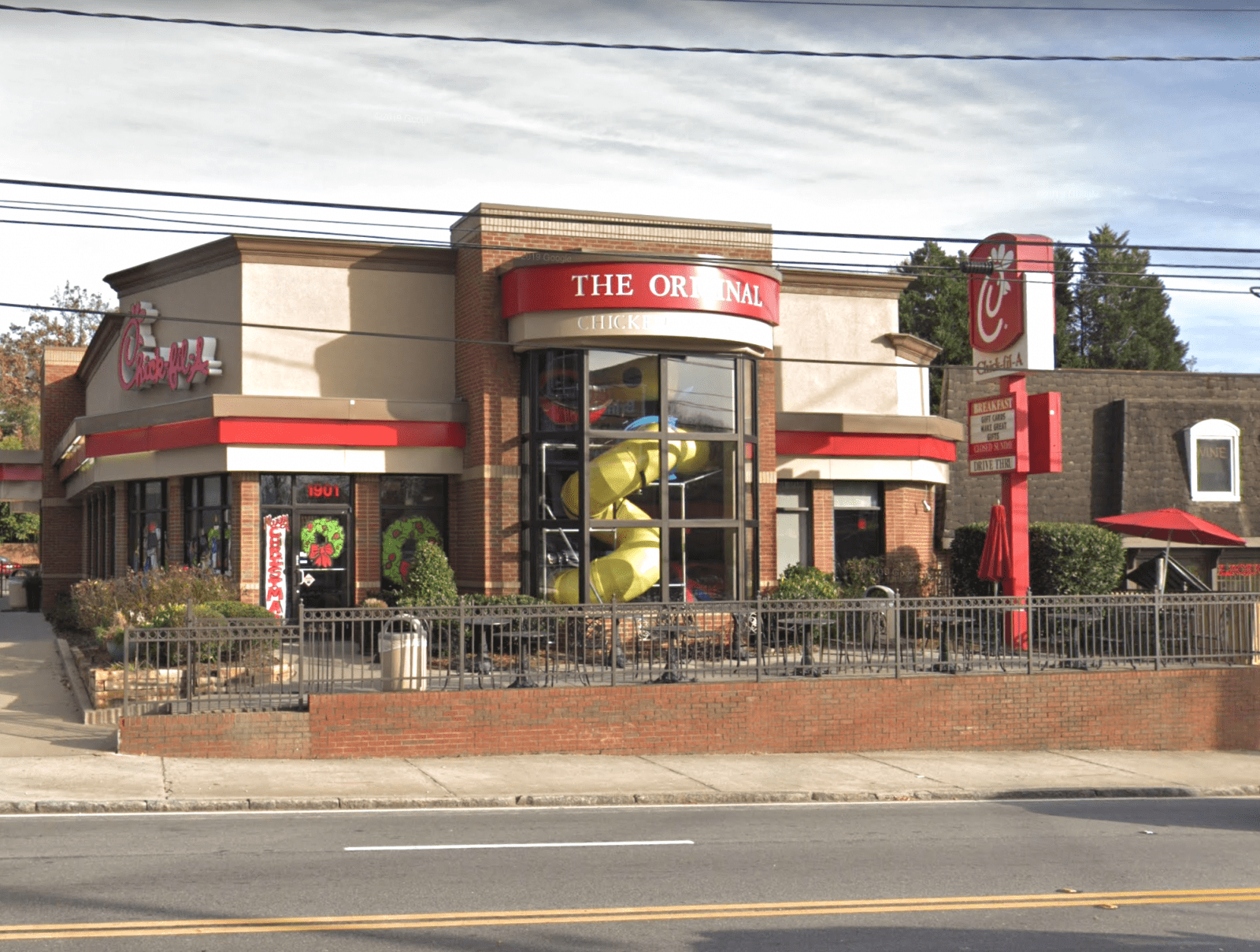 https://whatnowatlanta.com/wp-content/uploads/sites/2/2019/09/Peachtree-at-Collier-Chick-Fil-A.png