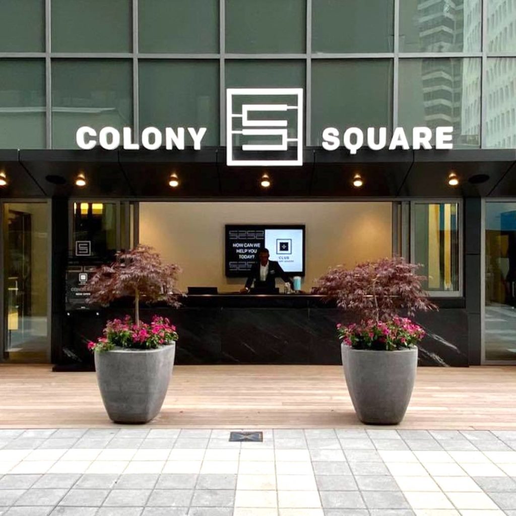 Club Colony Square Concierge