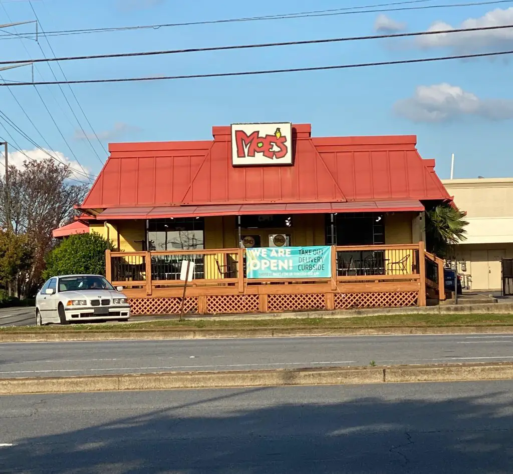 East Cobb Moe's To Become gusto!
