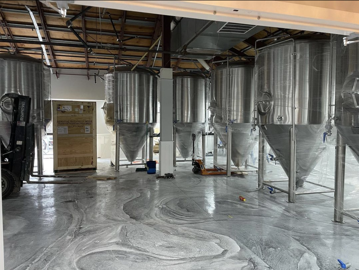 Hippin Hops Brewery and Distillery Expands to Stone Mountain Original photo