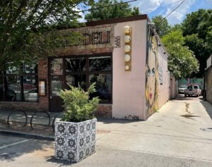 Caribbean Restaurant Planned For Former Noni's Space Photo 01