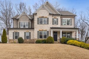 Marietta Home Offers Year-Round Indoor-Outdoor Appeal